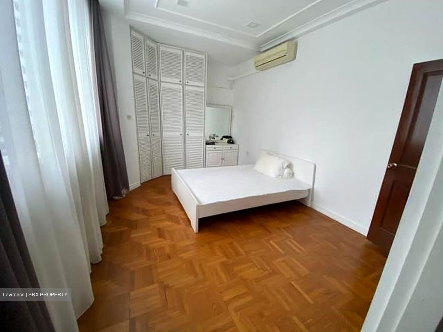 Elizabeth Tower (D9), Apartment #576521241
